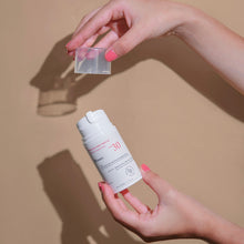 Cargar imagen en el visor de la galería, Protector solar mineral SPF 30